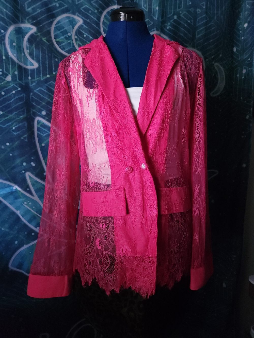 The AKIRA Label Sheer Lace Longline Blazer — Size M